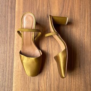 LOQ Felipa satin Heels size EU 39 US 8.5